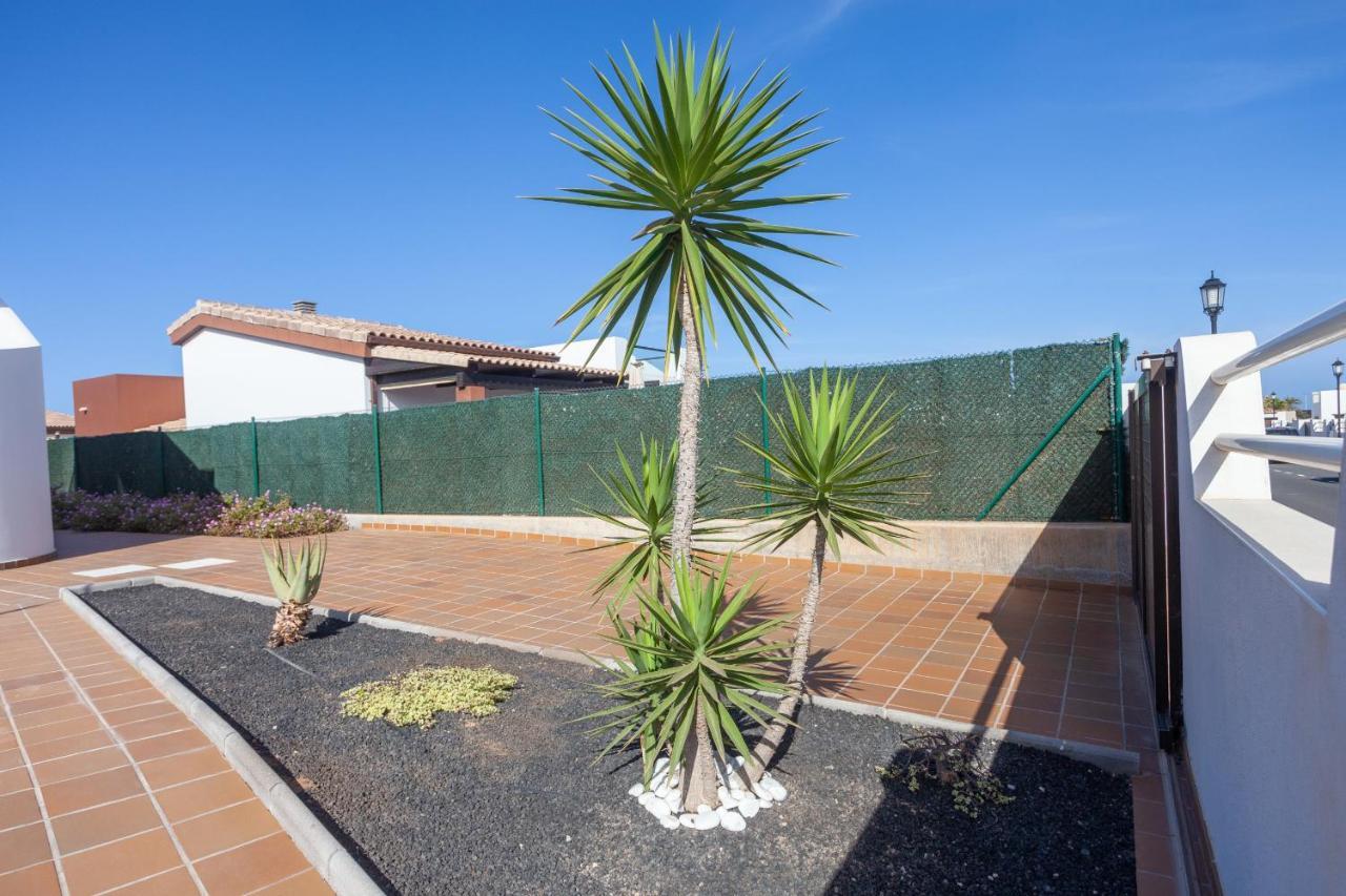 Villa Zafiro 13 Golf Private Pool Caleta De Fuste By Holidays Home エクステリア 写真