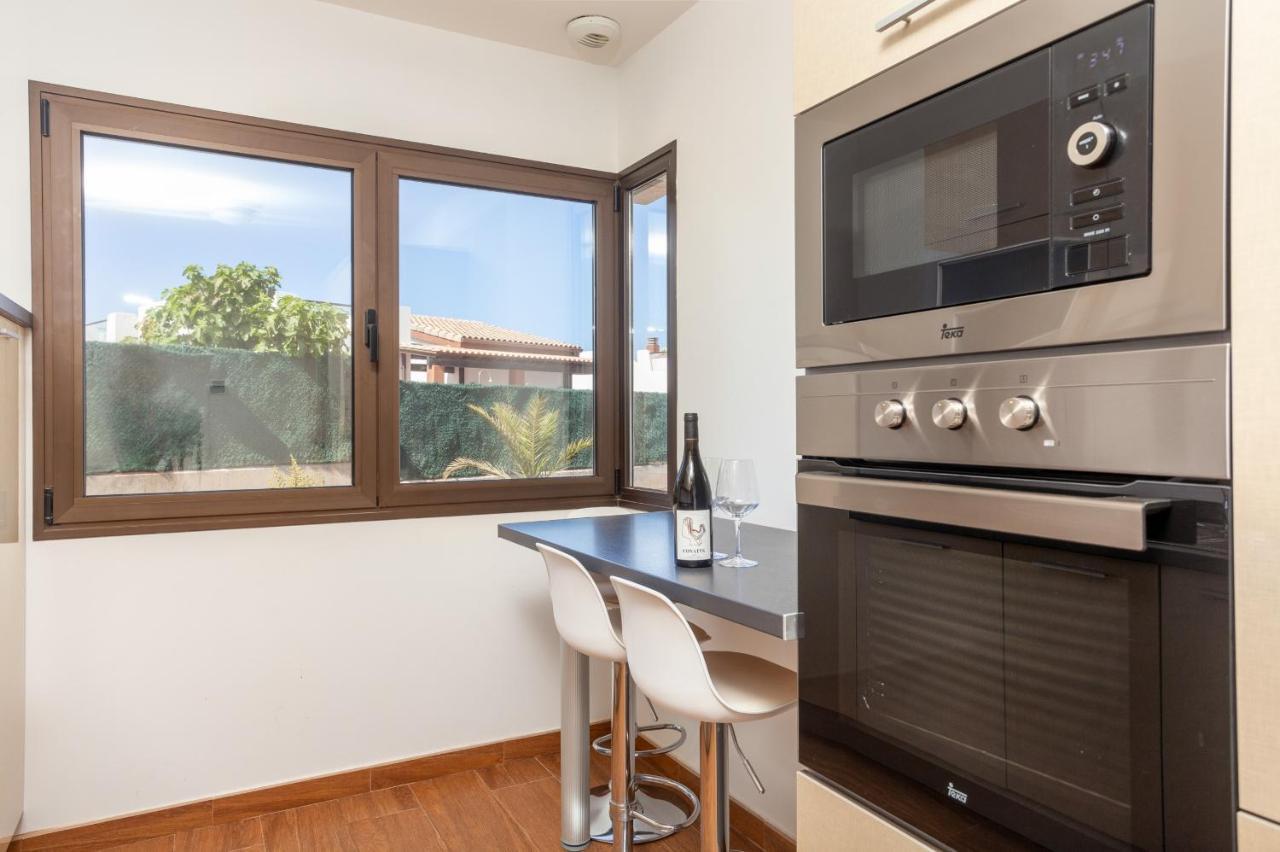 Villa Zafiro 13 Golf Private Pool Caleta De Fuste By Holidays Home エクステリア 写真