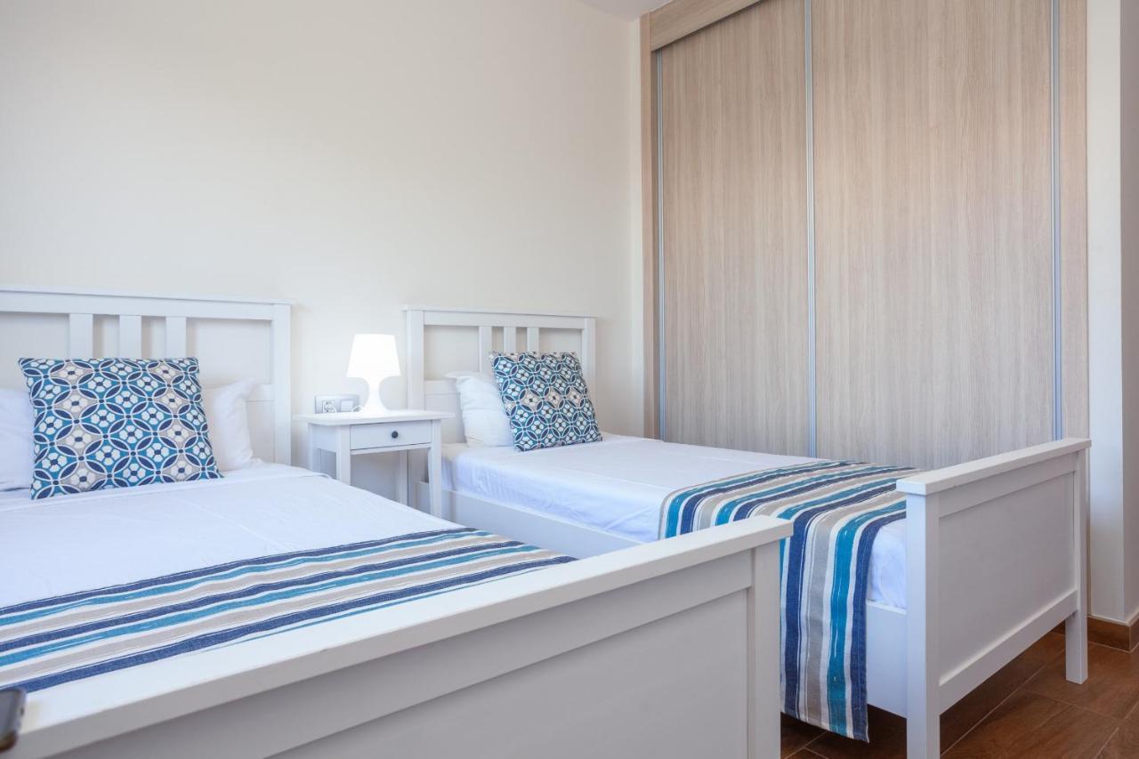 Villa Zafiro 13 Golf Private Pool Caleta De Fuste By Holidays Home エクステリア 写真