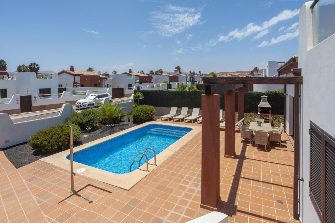 Villa Zafiro 13 Golf Private Pool Caleta De Fuste By Holidays Home エクステリア 写真