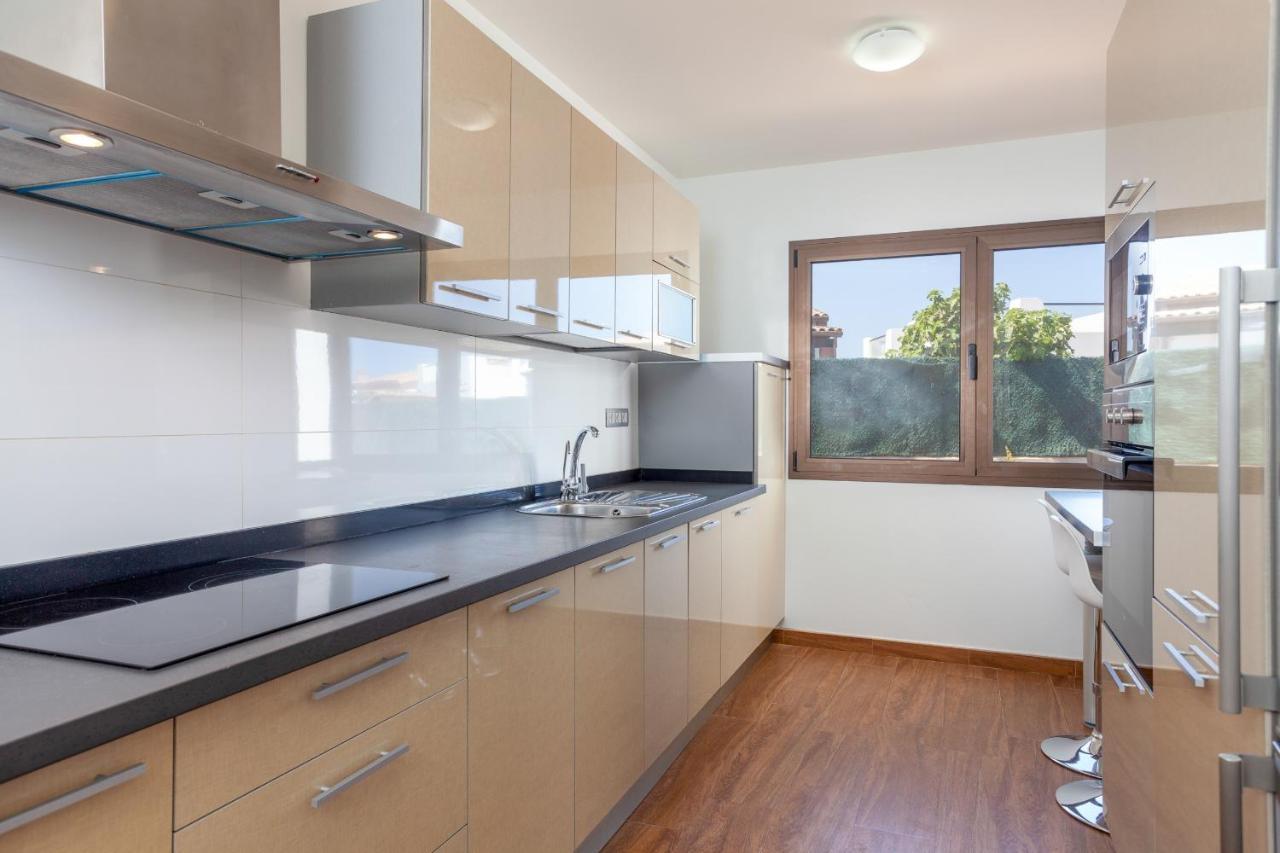 Villa Zafiro 13 Golf Private Pool Caleta De Fuste By Holidays Home エクステリア 写真